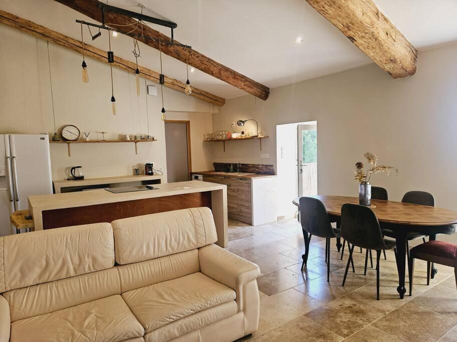 Le Gite De La Marquise - Elegant Appartement Avec Terrasse - Montboucher-sur-Jabron Kültér fotó